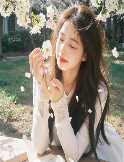 家庭片技术揭秘：《艳帅风雨情》的后期制作如何推动行业发展的技术创新 为电影艺术注入新活力