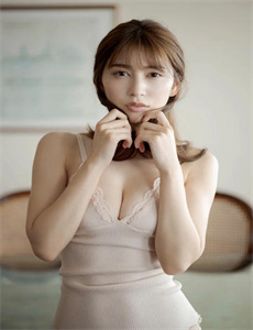 《黄图美女-赶尸艳谈完整在线观看影片》
